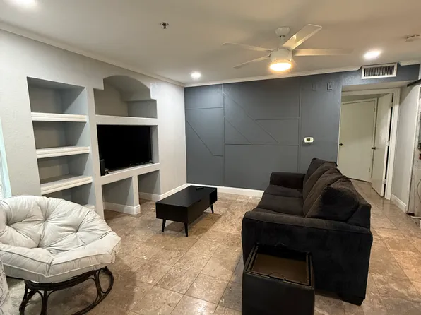 8413 Lucuya Way Unit 102, Temple Terrace, FL 33637