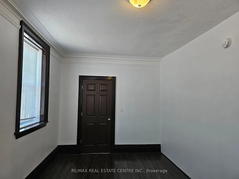 1 Mill St #1 — Photo 25