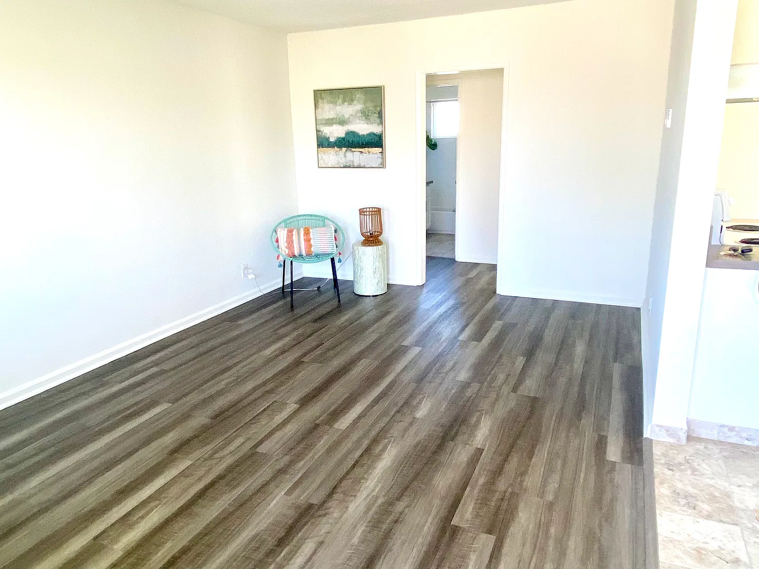 1 bed, 525 sqft, $2,065 — Photo 2