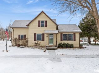 205 W Jackson St, Joy, IL 61260