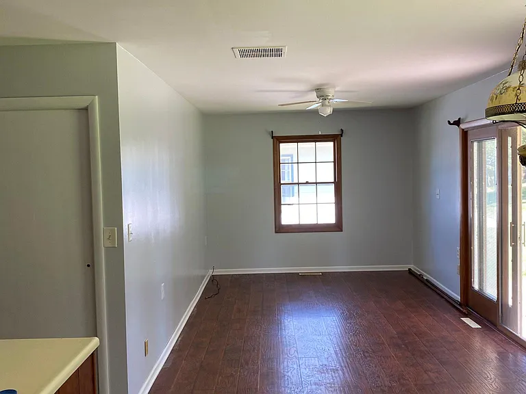 1118 N Cumberland Cir — Photo 17