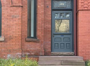 436 Markham St #2W, Toronto, ON M6G2L2