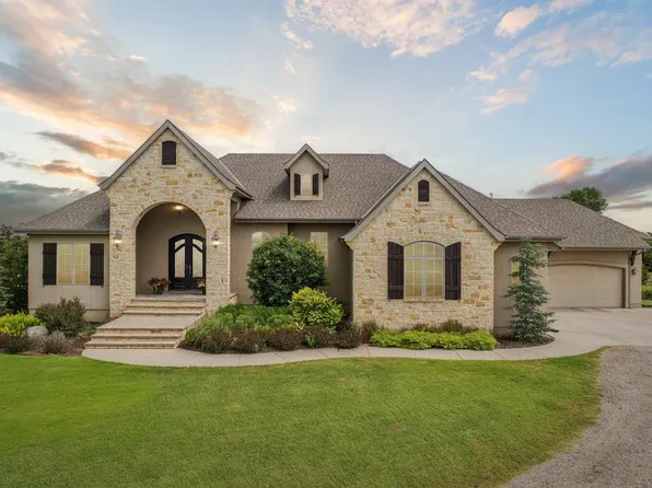 8710 S Webb Rd, Derby, KS 67037
