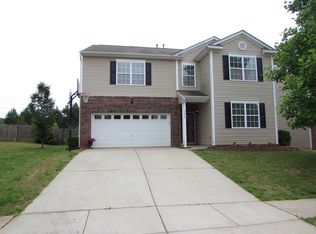 2322 Nettleton Ct, Matthews, NC 28105