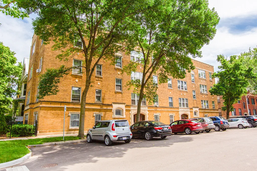 4449-55 N. Leavitt St. — Photo 3