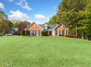 6720 Torrey Pine Cir, Suwanee, GA 30024