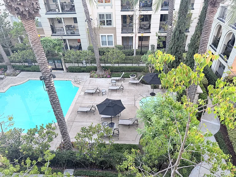 3451 Watermarke Pl — Photo 15