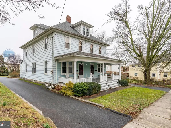 6239 & 6235 Main St, East Petersburg, PA 17520