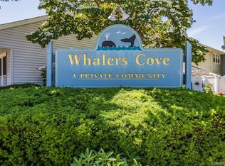 95 Whalers Cv, Babylon, NY 11702