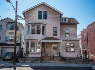 269-271 Garside St, Newark, NJ 07104