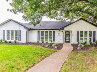 2104 Fairfax Cir, Richardson, TX 75082