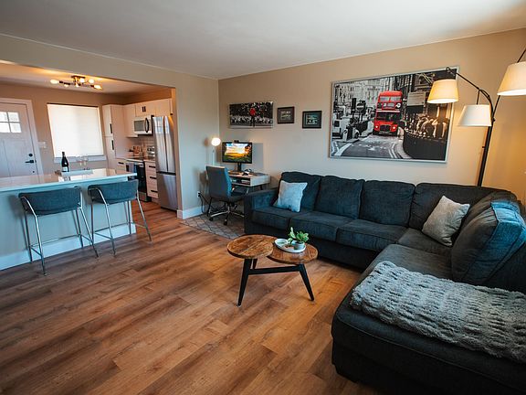 2nd image of 1215 W 39th Ave