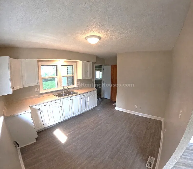 2 bed, 1.5 bath, $1,050 — Photo 4