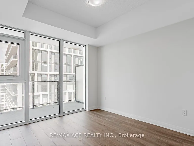 8960 Jane St #2318 — Photo 20