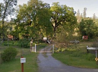 8499 Platina Rd, Igo, CA 96047