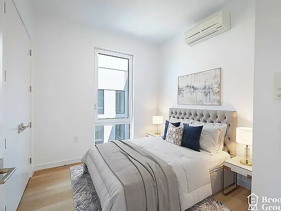 5th image of 1889 Atlantic Ave #8B