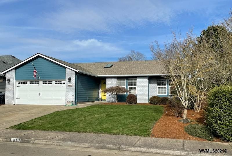 2nd image of 1577 Horizon Ridge Dr NE