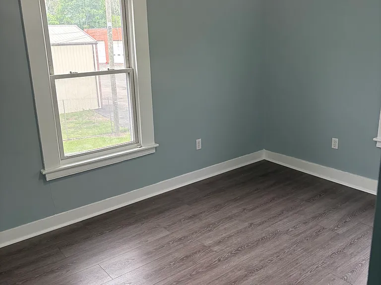 176-178 Charter Oak St — Photo 17
