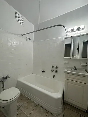 Rented by Beekman Street Realty | media 8