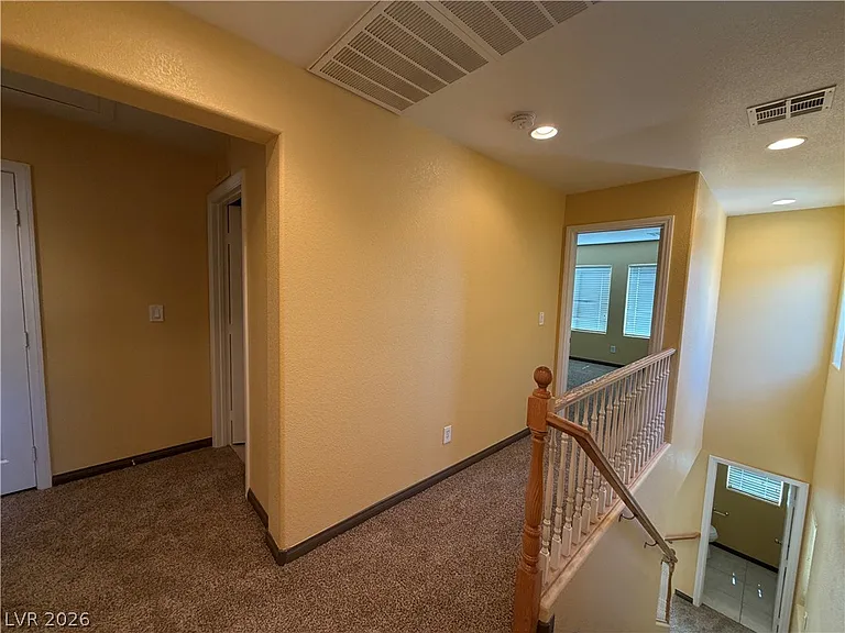 10811 Ackers Dr — Photo 15