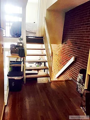 Rented by Bouklis Group | media 18