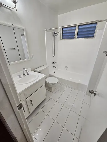 Floor plan 2br 2bath