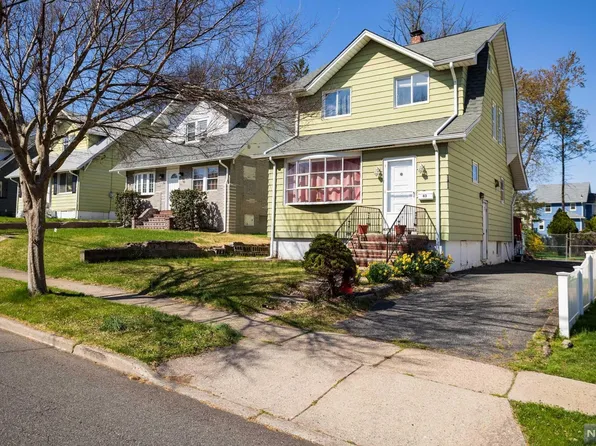 43 Franklin Rd, Teaneck, NJ 07666