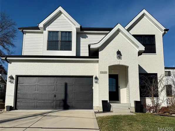 10407 Savannah Ave, Saint Louis, MO 63131
