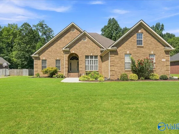 128 Silver Strand Trl, Huntsville, AL 35806