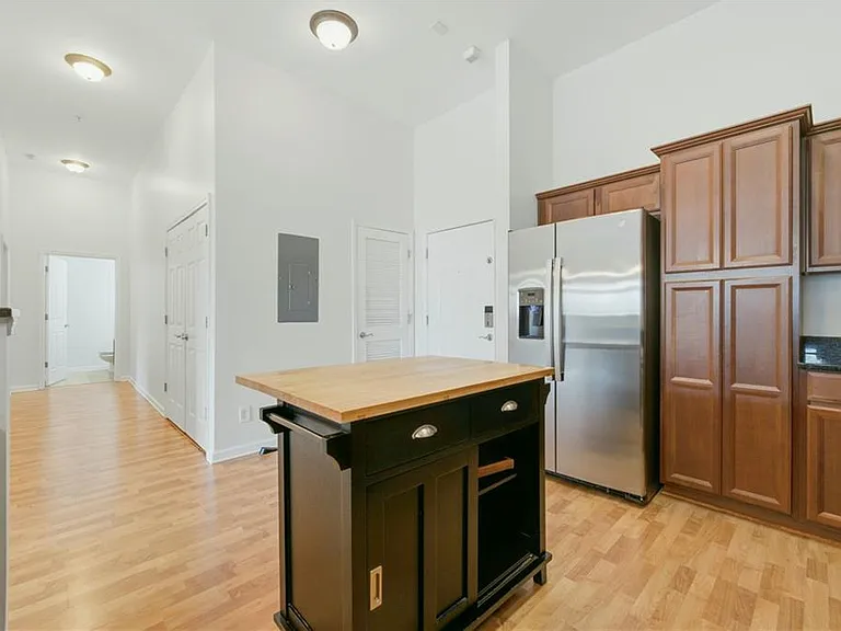 4805 W Village Way SE #1000 — Photo 2
