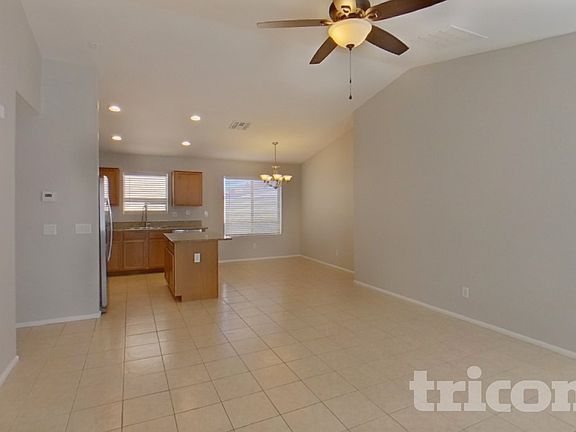 3rd image of 39964 W Sanders Way