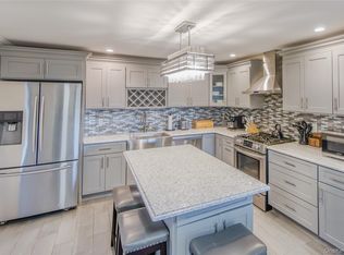 166 Cedar Court, Copiague, NY