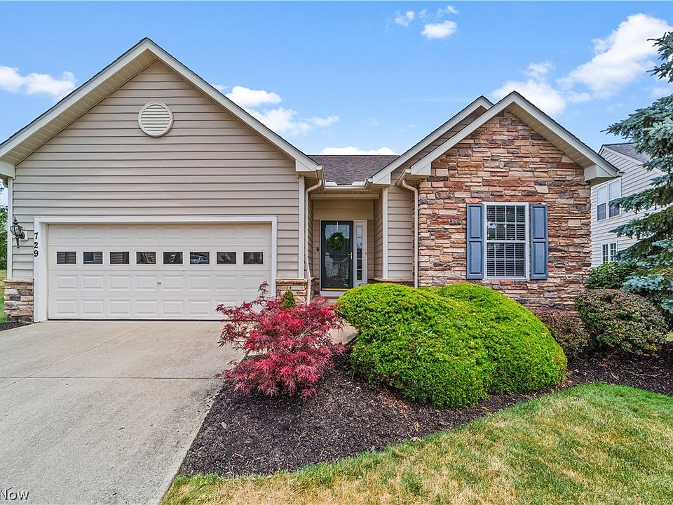 1st image of 729 Derby Way