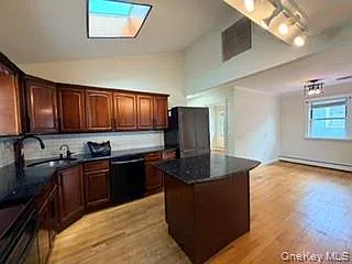 23 W Alhambra Ave — Photo 7