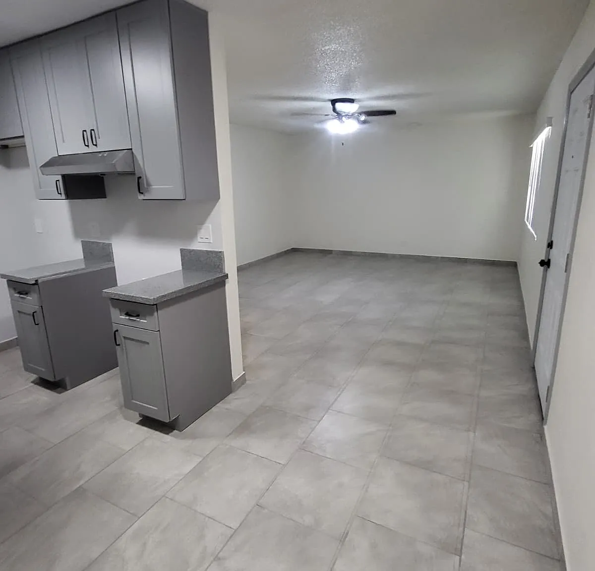 2 bed, 754 sqft, $2,295 — Photo 2