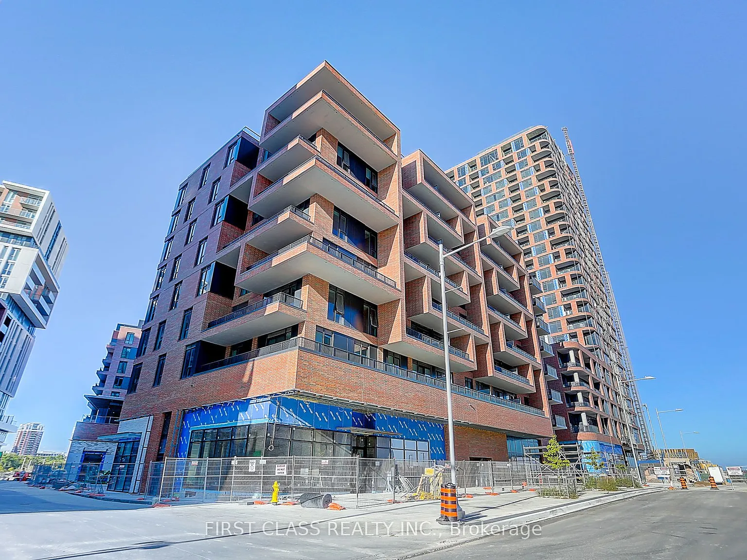 2 bed, $2,500 — Photo 2