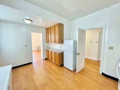 10 10th Ave Unit 3 - Image 3