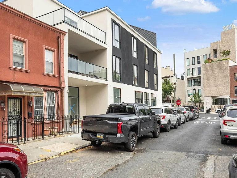 321 Eckford St #1A — Photo 20