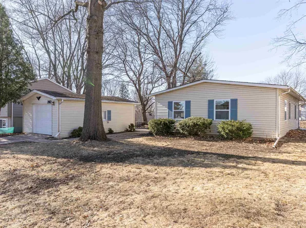 3912 Latham St, Rockford, IL 61103