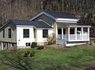 11 Lamore Road, Essex, VT 05452