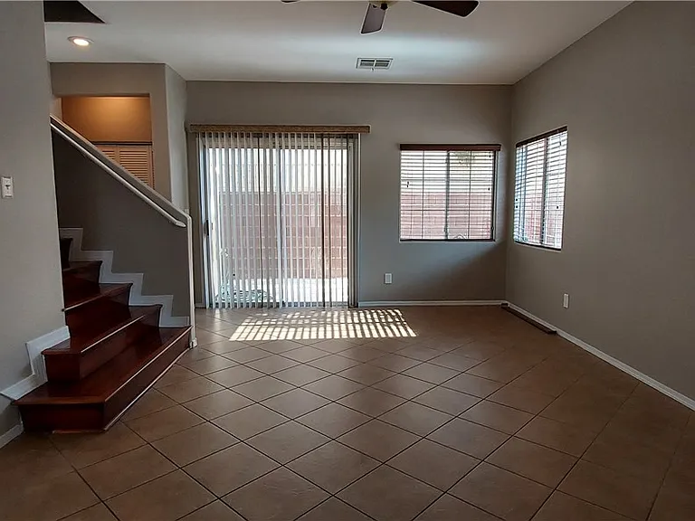 10613 Golden Aspen Ct — Photo 9