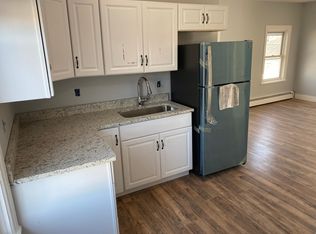 17 Washburn St #3, Providence, RI 02908