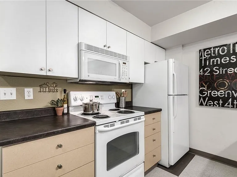 1620 Belmont Ave #130 — Photo 8