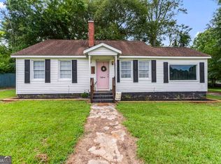 504 Zebulon St, Barnesville, GA 30204