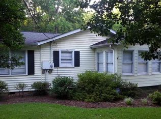 22 Tubbs Mountain Rd, Travelers Rest, SC 29690