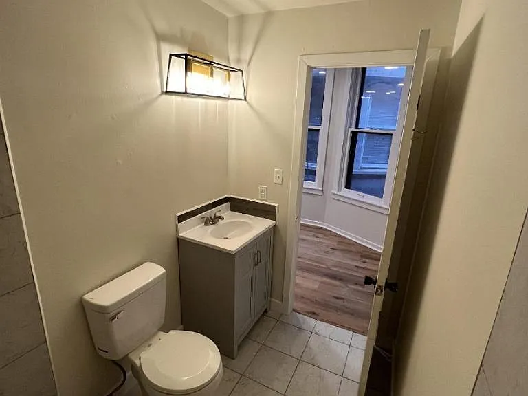 19 N 4th St #2R — Photo 9