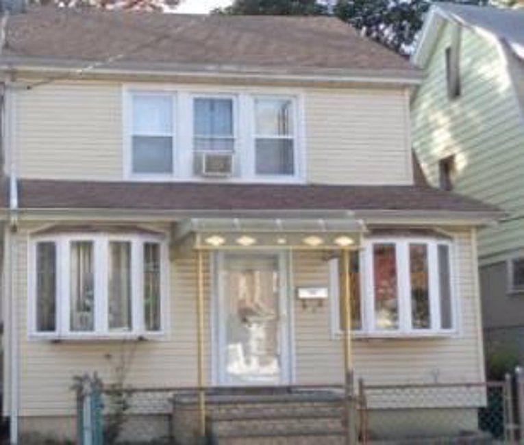 1st image of 104-10 210th St