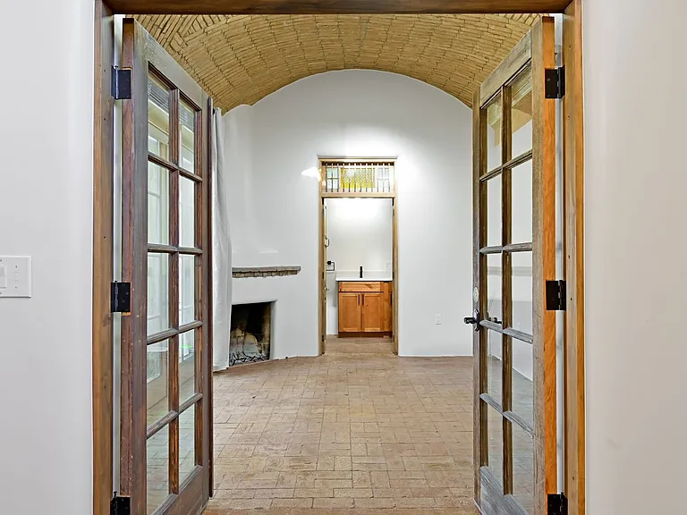 231A W Manhattan Ave — Photo 12
