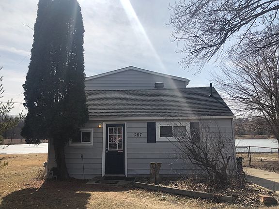 3rd image of 287 Lansing Dr