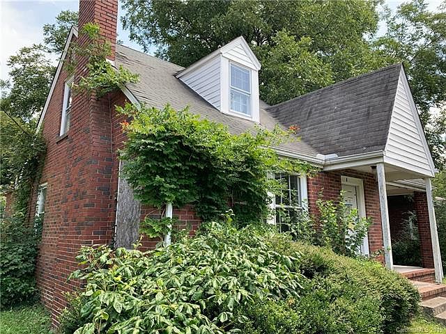 1st image of 806 Holt Ave